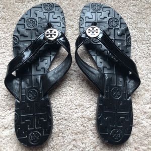 Tory Burch Thora Patent Calf Sandals (Black)